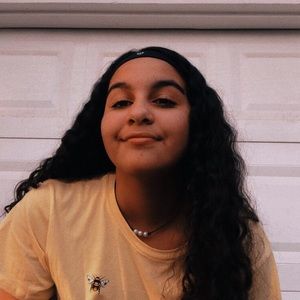 Meet your Posher, Felicity